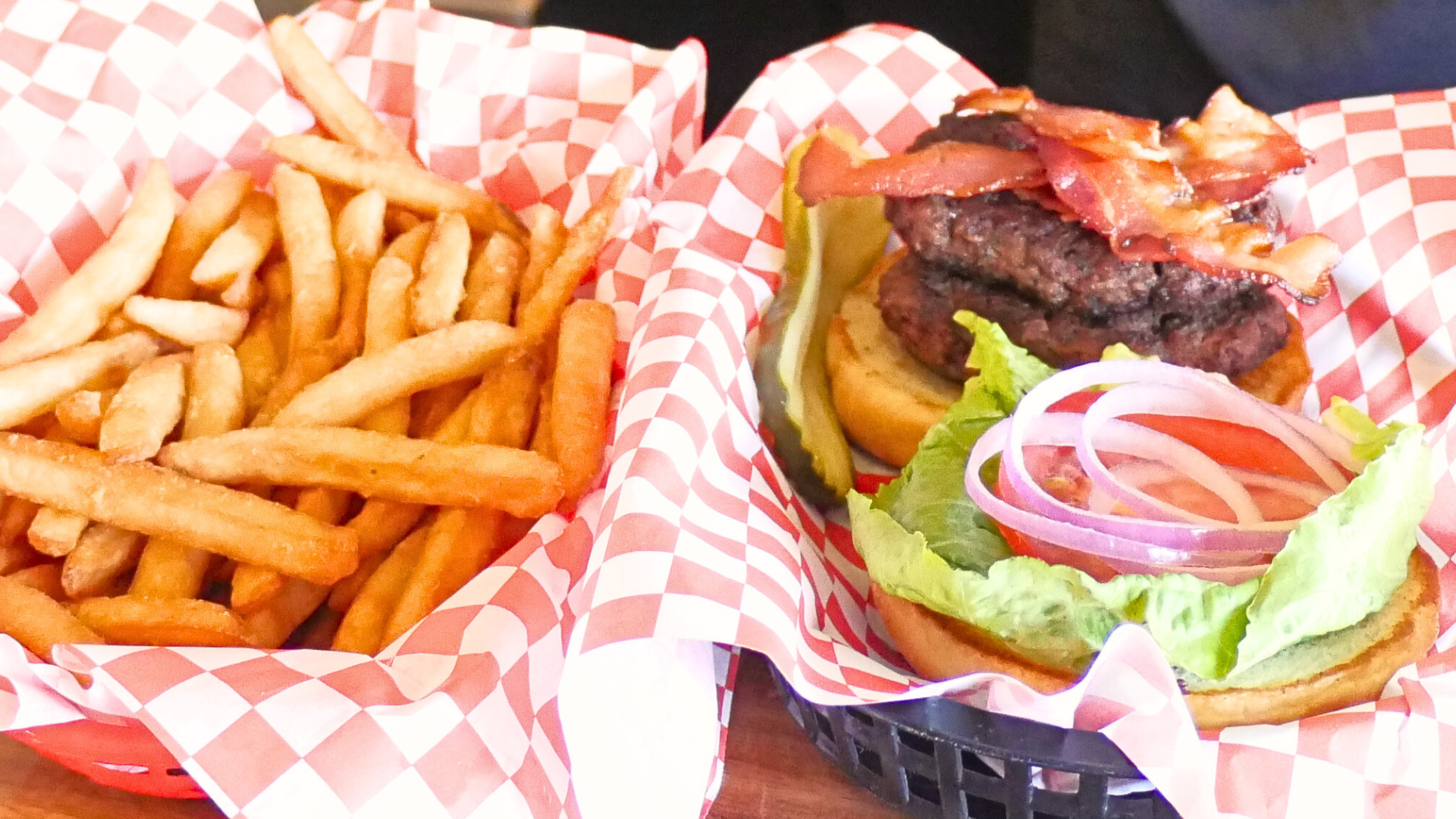 Deuces Wild Burger Burger